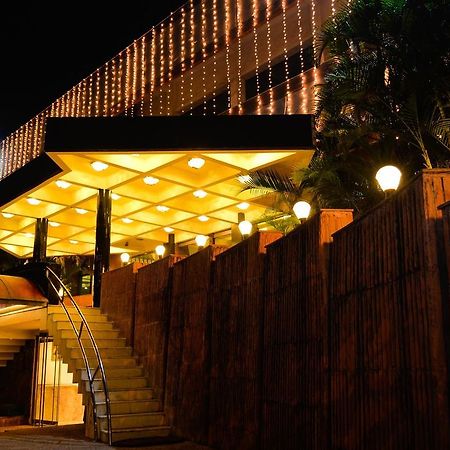 Rāipur Hotel Heritage Embassy מראה חיצוני תמונה